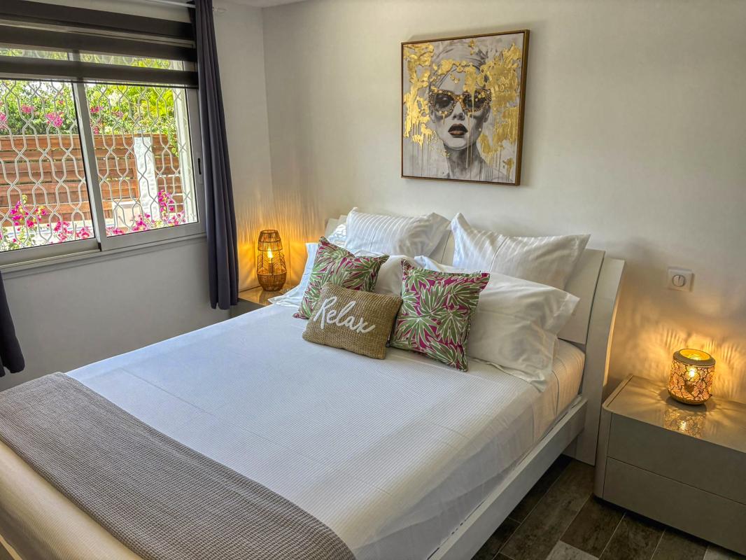 28.Location villa piscine vue mer Saint François Guadeloupe_ Chambre 1
